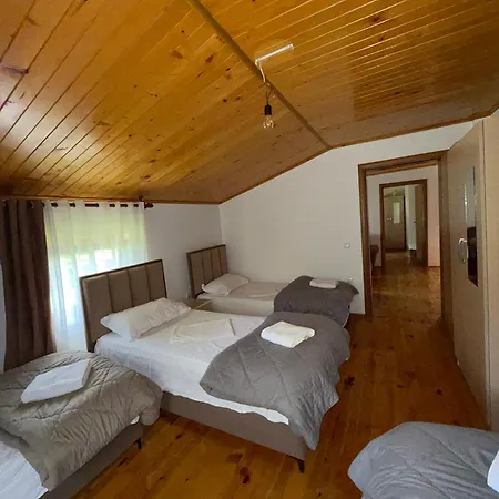 Peraj Bed & Breakfast