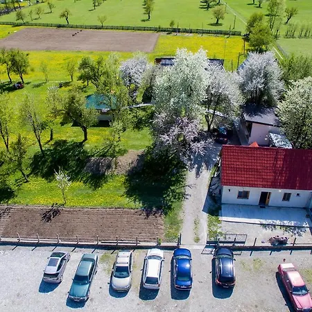 Peraj Bed & Breakfast *